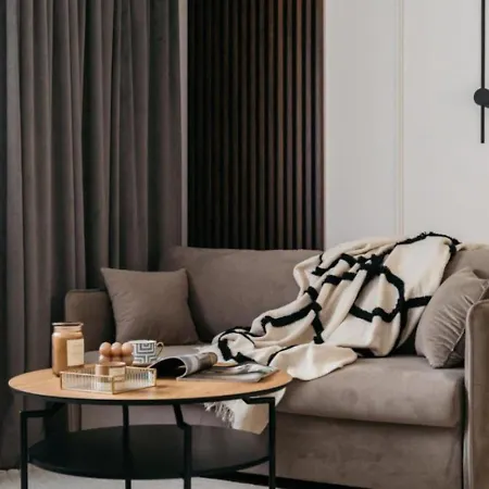 Premium Smolensk Ac - Homfi Collection شقة